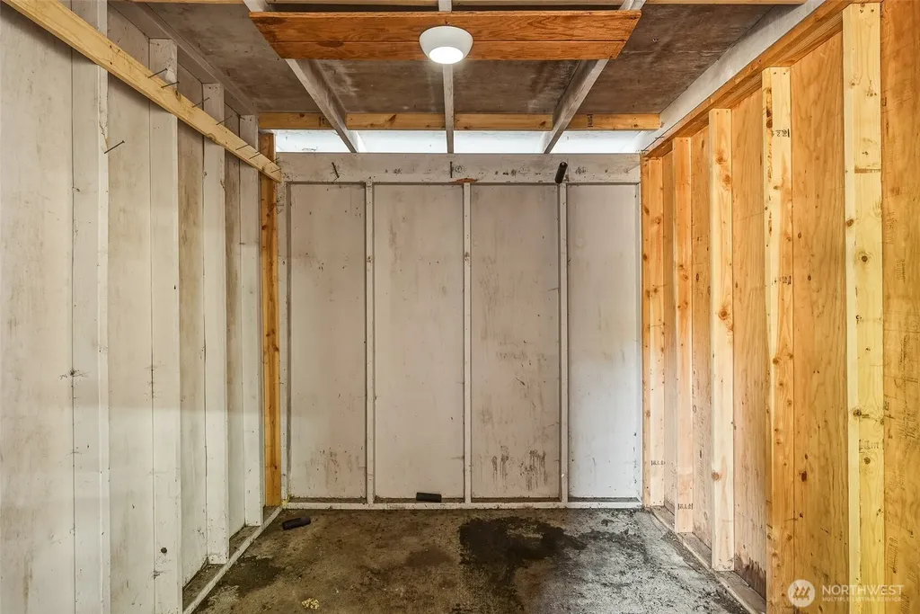 9804 241st Place SW Edmonds WA 98020
