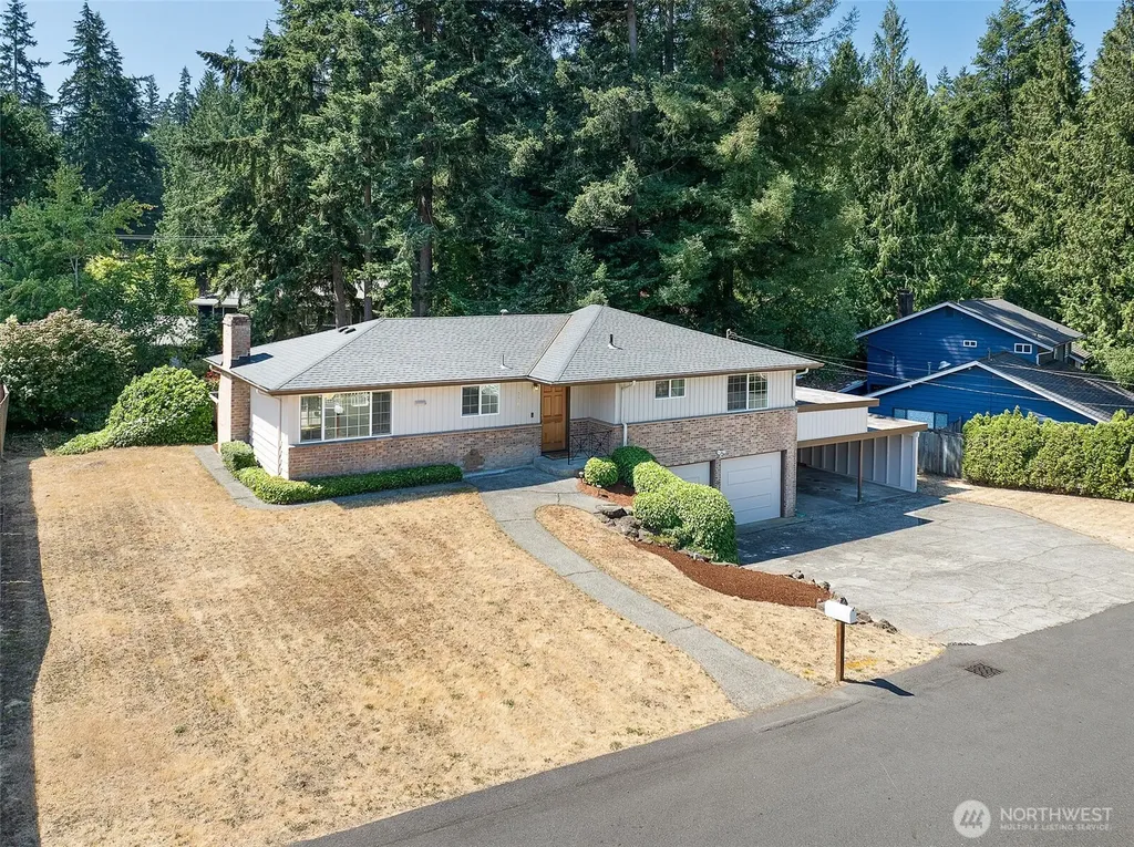 9804 241st Place SW Edmonds WA 98020