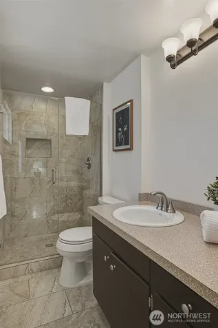 9804 241st Place SW Edmonds WA 98020