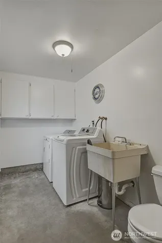 9804 241st Place SW Edmonds WA 98020
