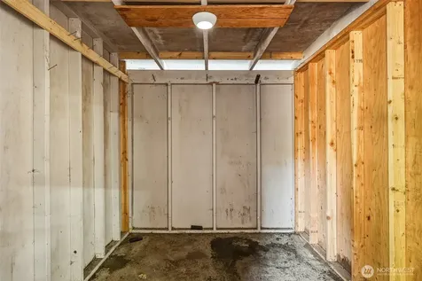 9804 241st Place SW Edmonds WA 98020