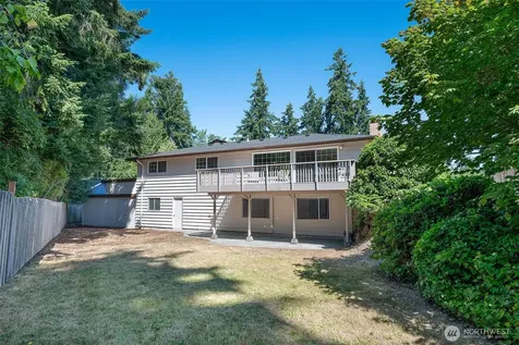 9804 241st Place SW Edmonds WA 98020