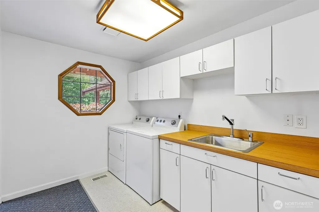 5605 101st St SW Mukilteo WA 98275