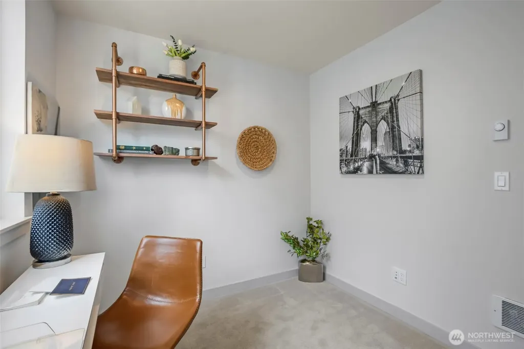 1010 NE 92nd Street Seattle WA 98115