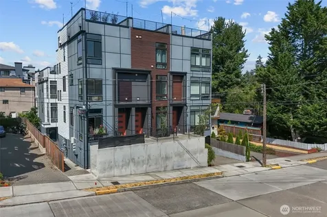 1010 NE 92nd Street Seattle WA 98115