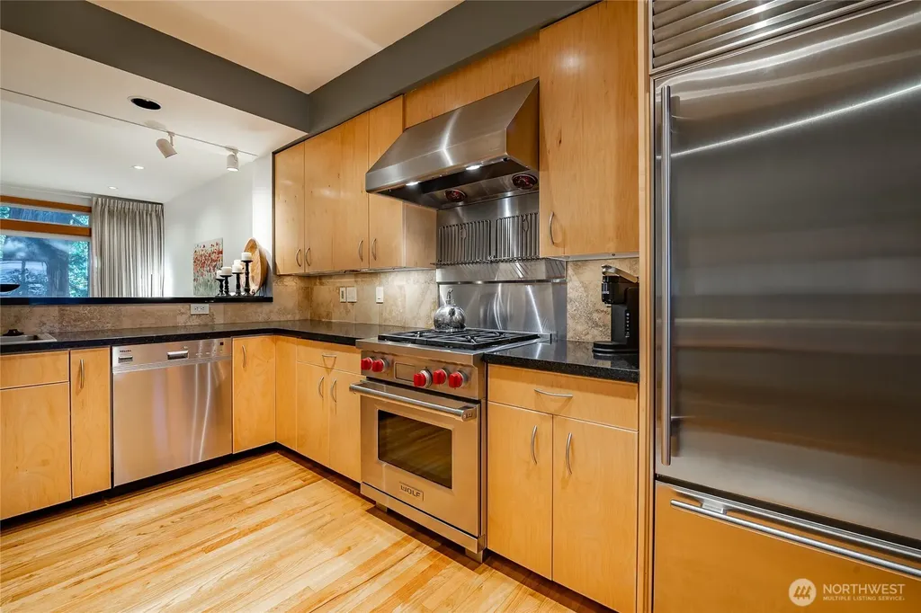 9141 Gleneagle Drive Blaine WA 98230