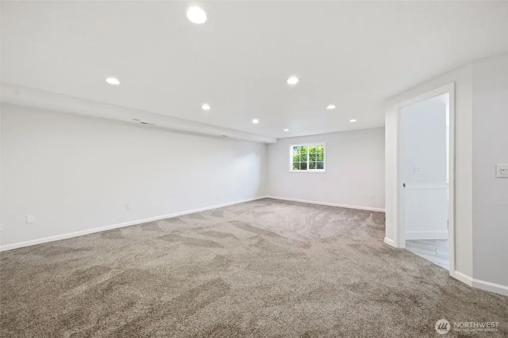 2417 SE Higgins Drive Vancouver WA 98683