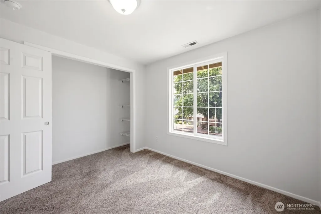 2417 SE Higgins Drive Vancouver WA 98683