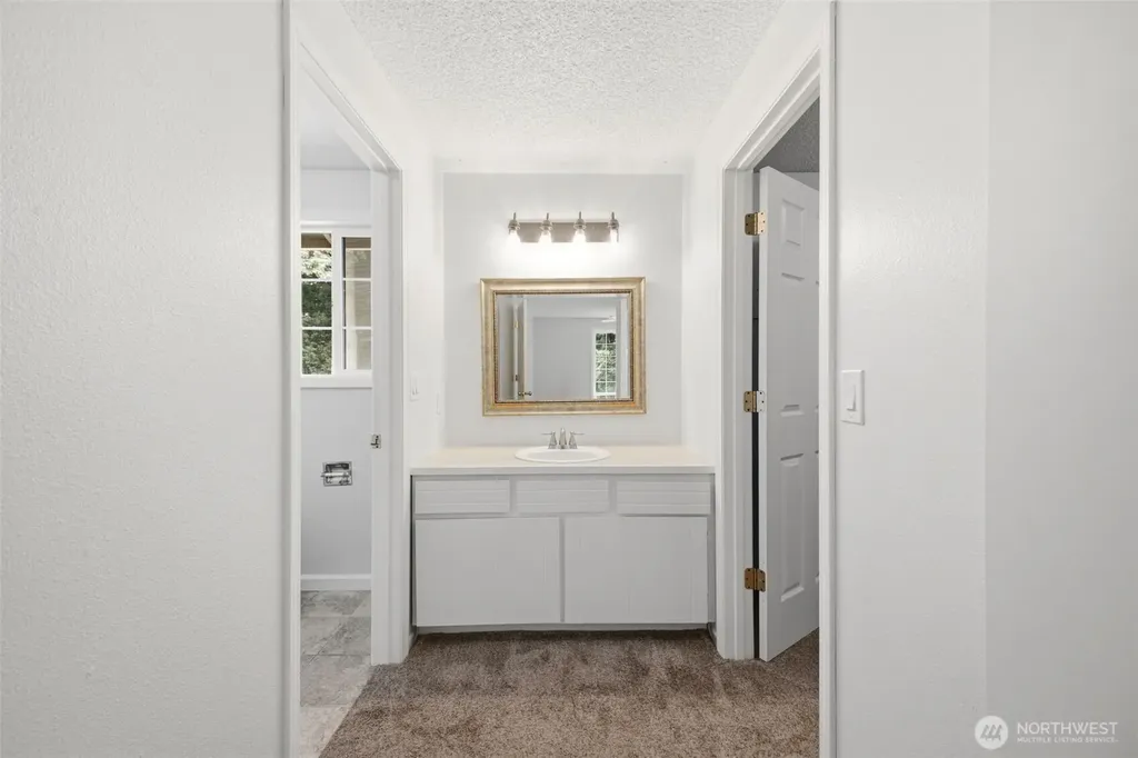 2417 SE Higgins Drive Vancouver WA 98683