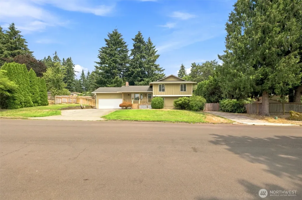 2417 SE Higgins Drive Vancouver WA 98683