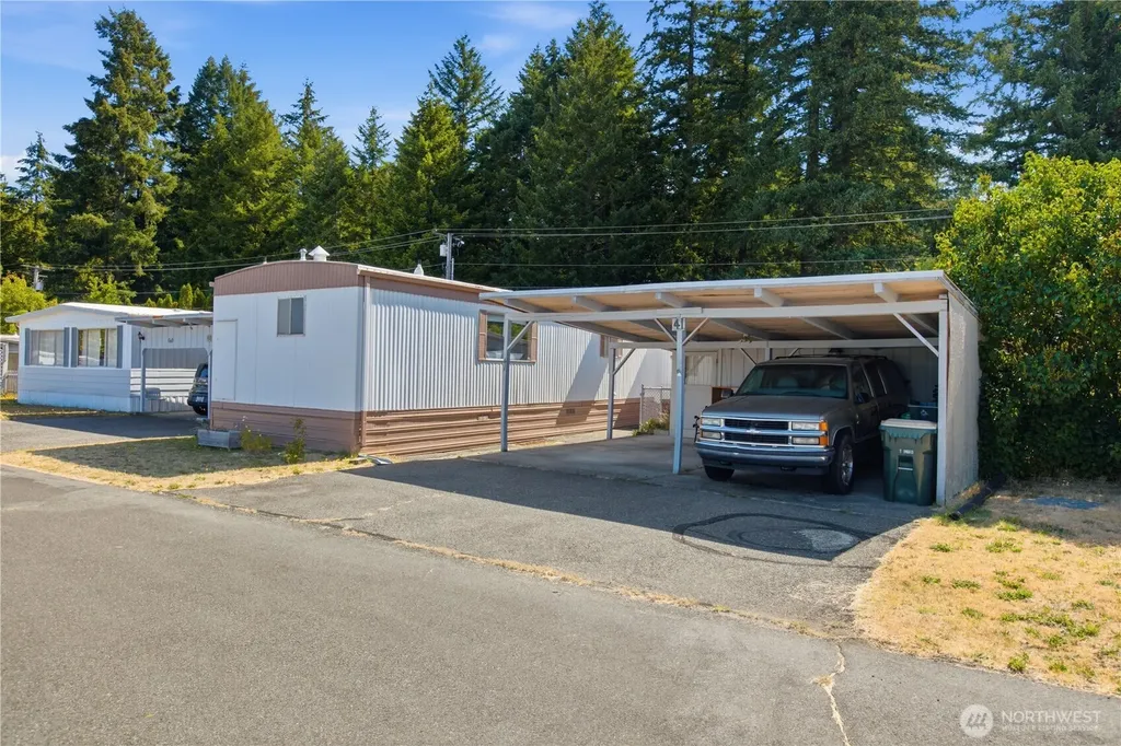 4707 Black Lake Belmore Road SW Olympia WA 98512