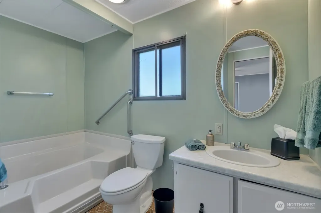 4707 Black Lake Belmore Road SW Olympia WA 98512