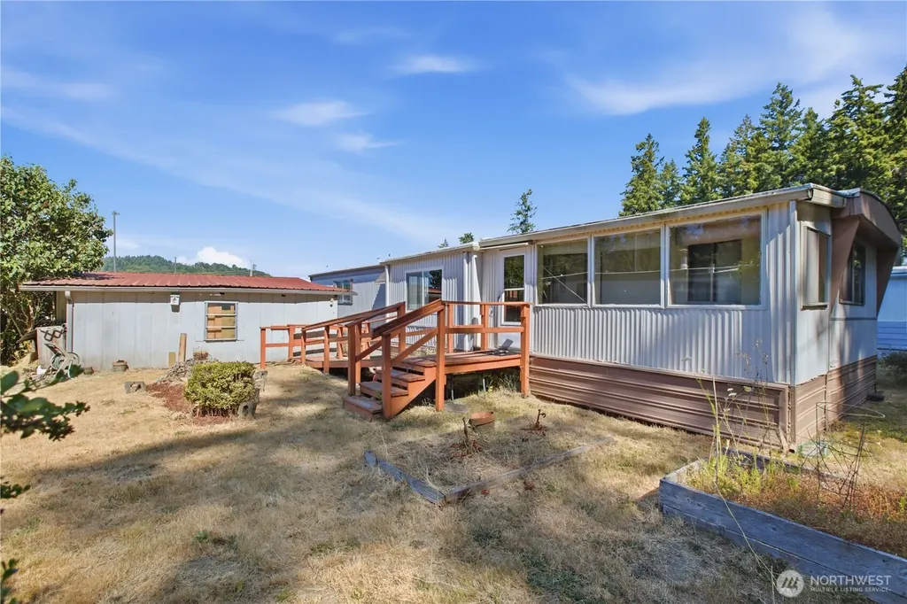 4707 Black Lake Belmore Road SW Olympia WA 98512