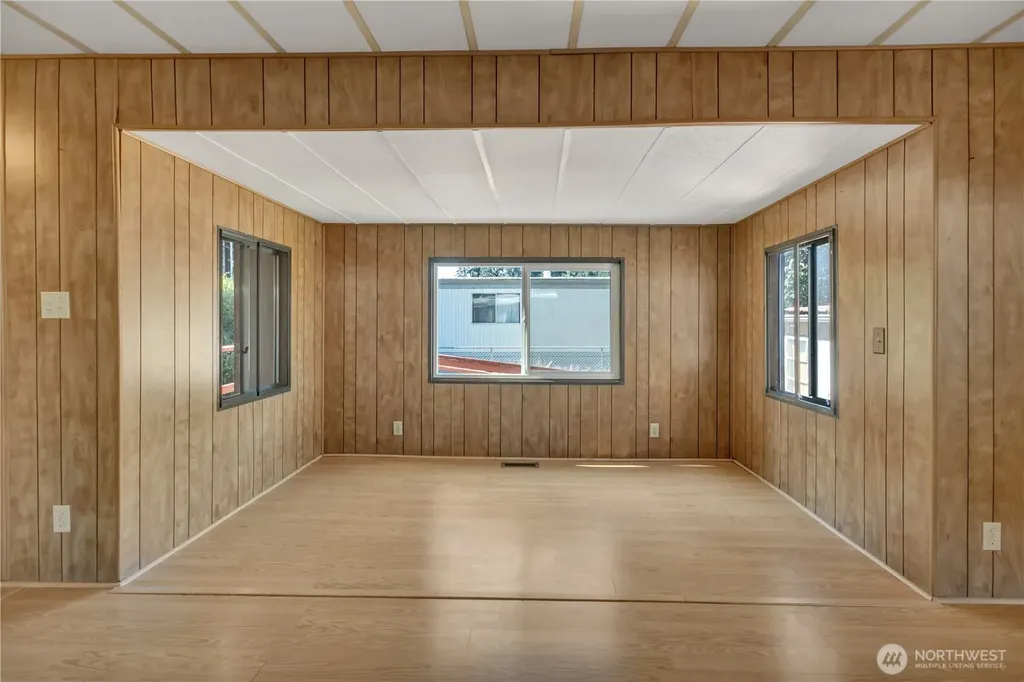 4707 Black Lake Belmore Road SW Olympia WA 98512