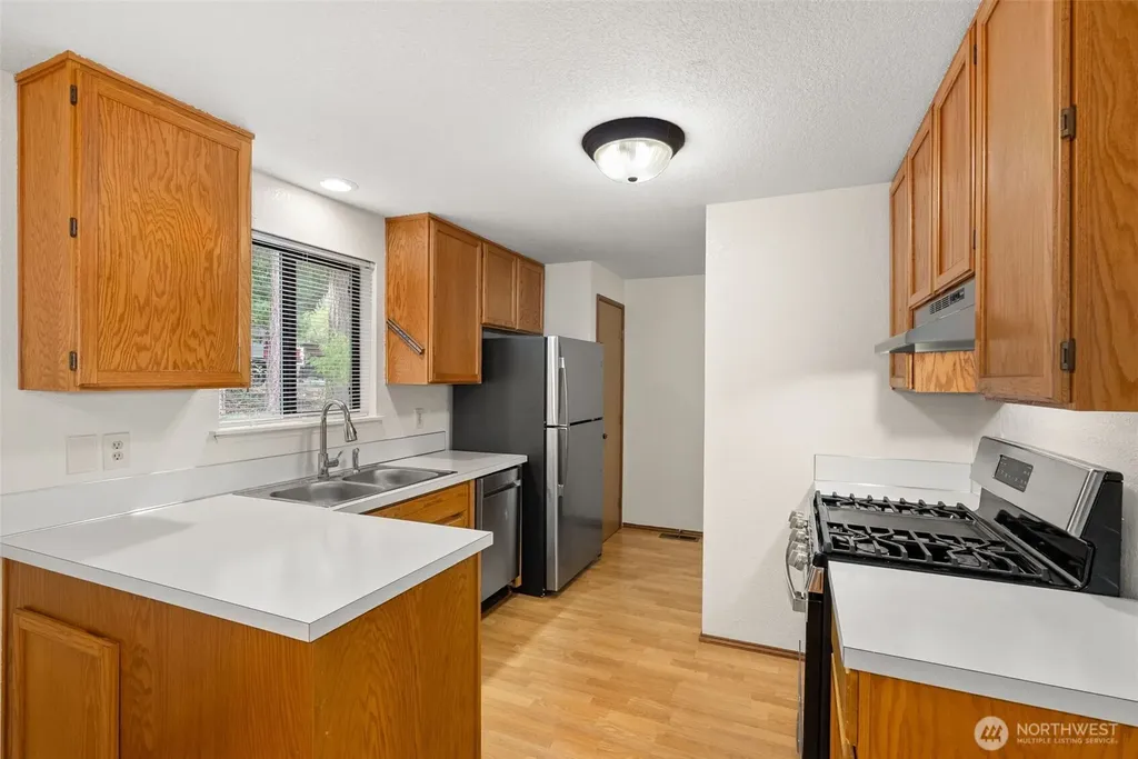 5006 Marian Drive NE Olympia WA 98516