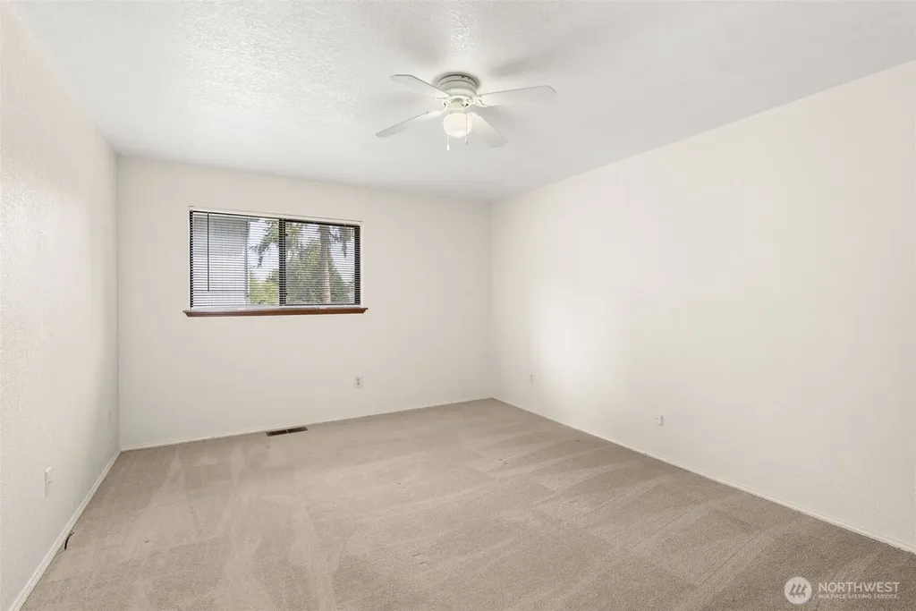 5006 Marian Drive NE Olympia WA 98516