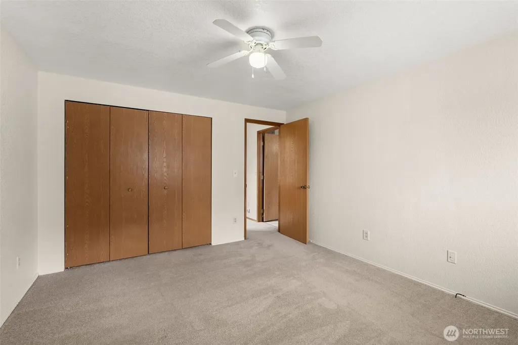 5006 Marian Drive NE Olympia WA 98516