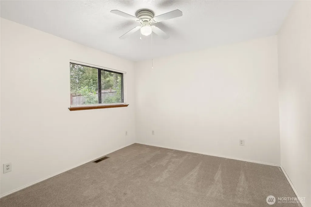5006 Marian Drive NE Olympia WA 98516
