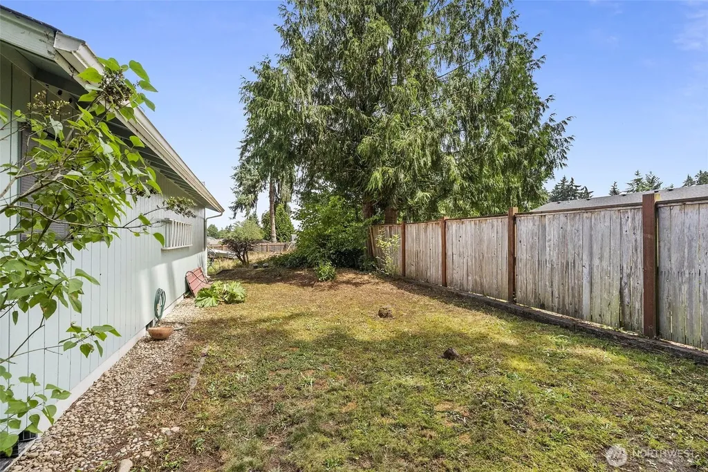5006 Marian Drive NE Olympia WA 98516