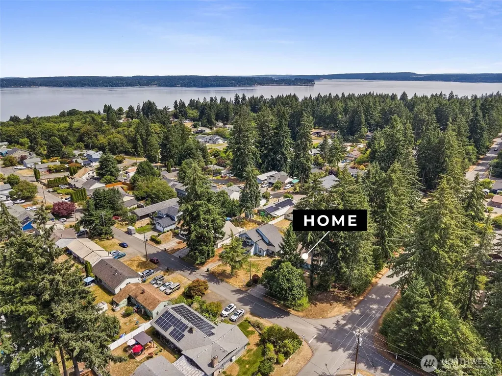 5006 Marian Drive NE Olympia WA 98516