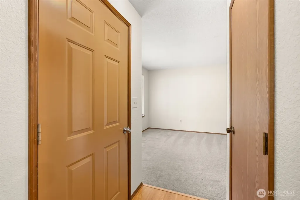5006 Marian Drive NE Olympia WA 98516