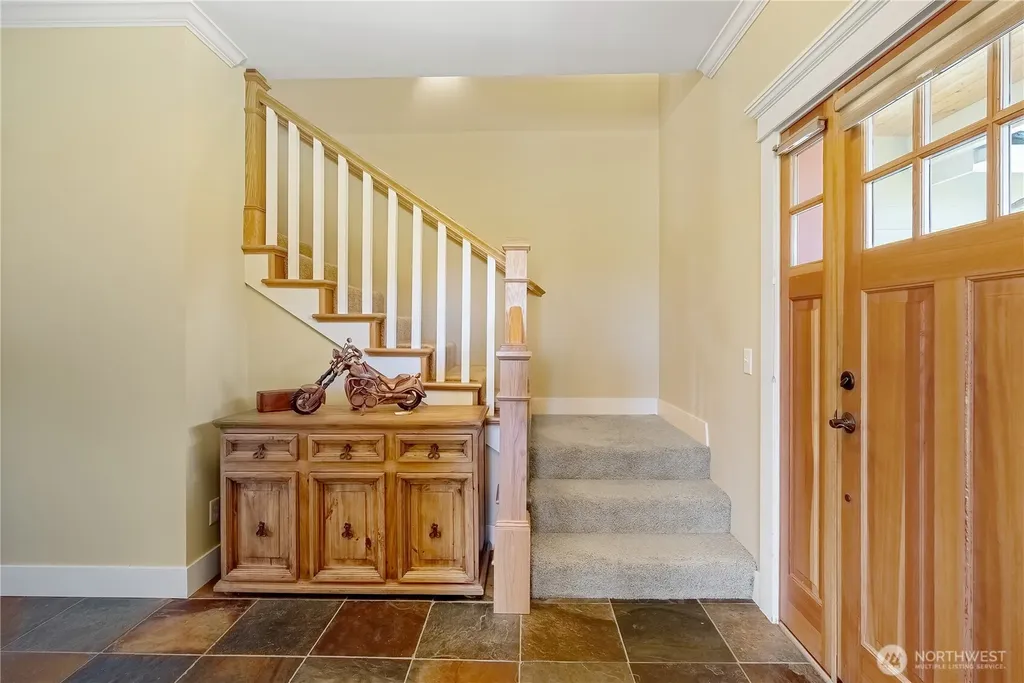 3210 White Swan Lane Ferndale WA 98248