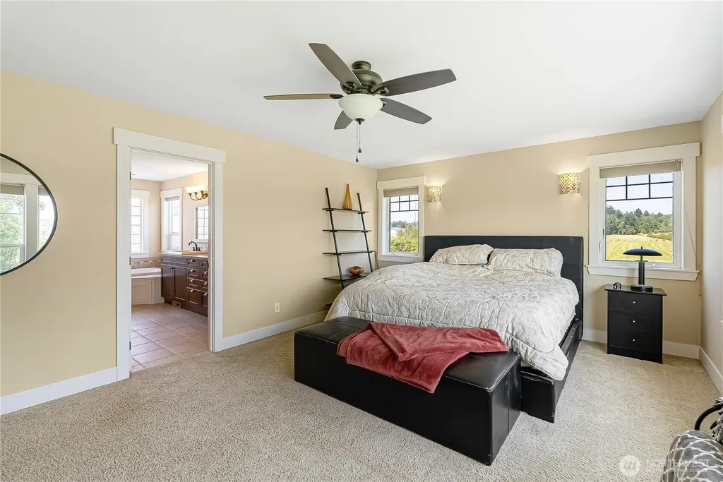 3210 White Swan Lane Ferndale WA 98248