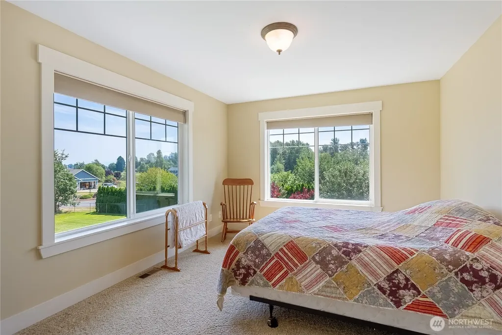 3210 White Swan Lane Ferndale WA 98248