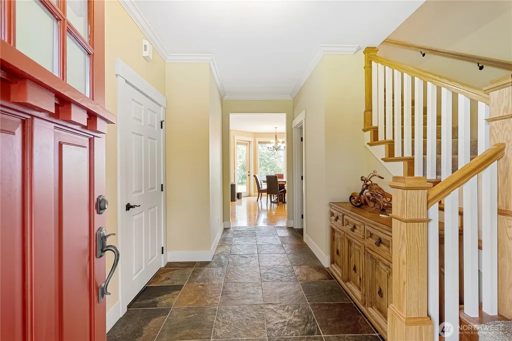 3210 White Swan Lane Ferndale WA 98248