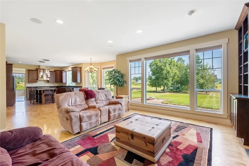 3210 White Swan Lane Ferndale WA 98248