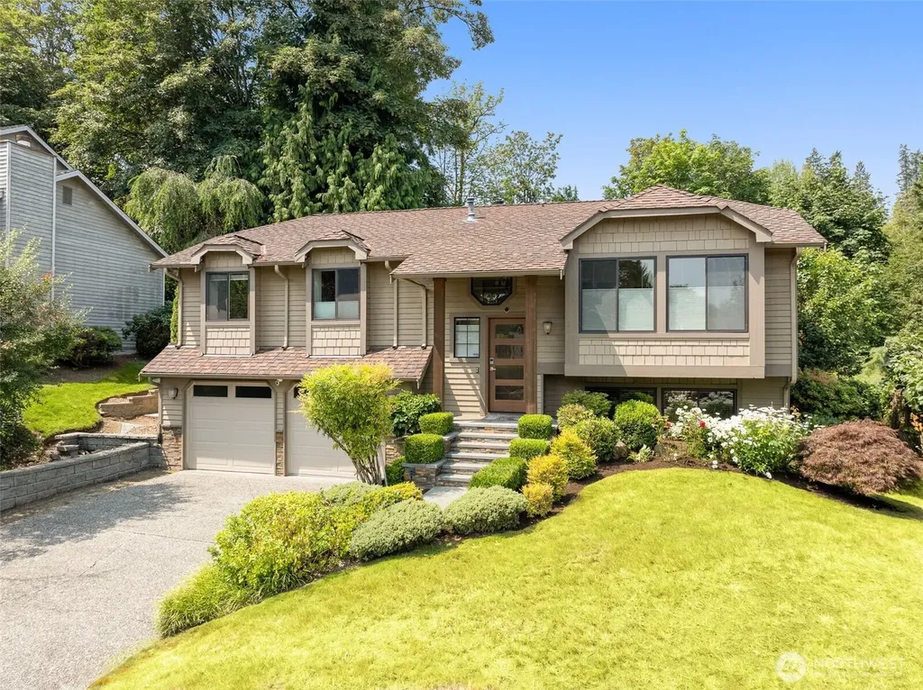 10821 181st Avenue NE Redmond WA 98052