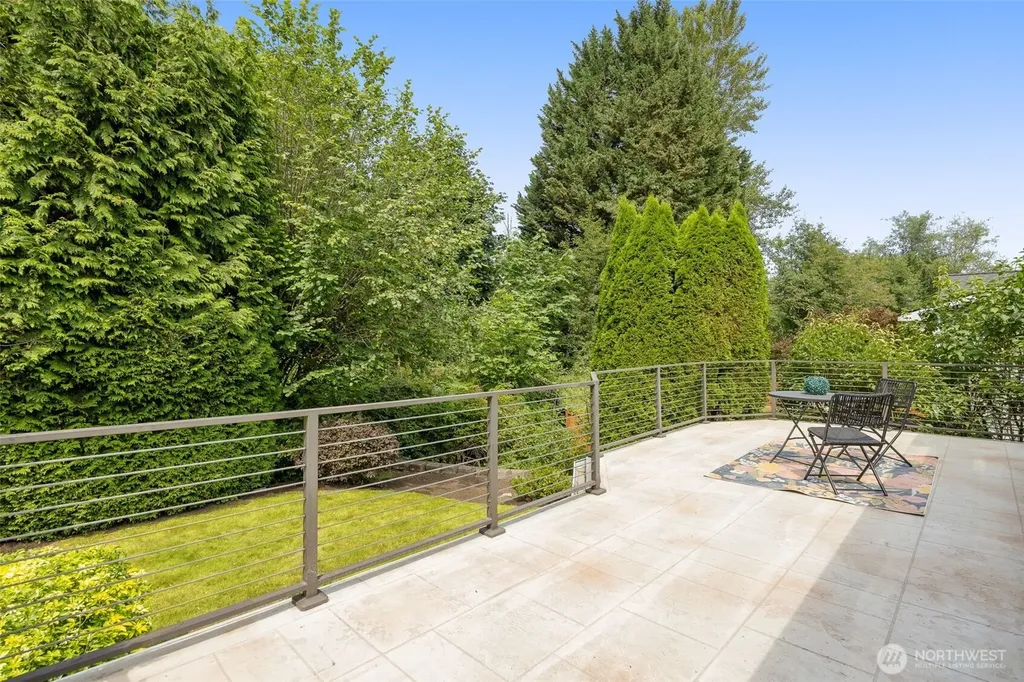 10821 181st Avenue NE Redmond WA 98052