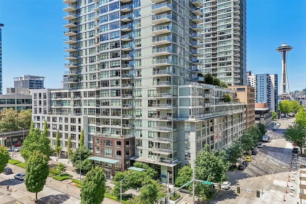 588 Bell Street Seattle WA 98121