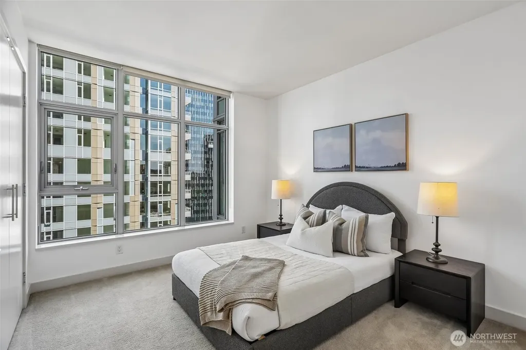 588 Bell Street Seattle WA 98121