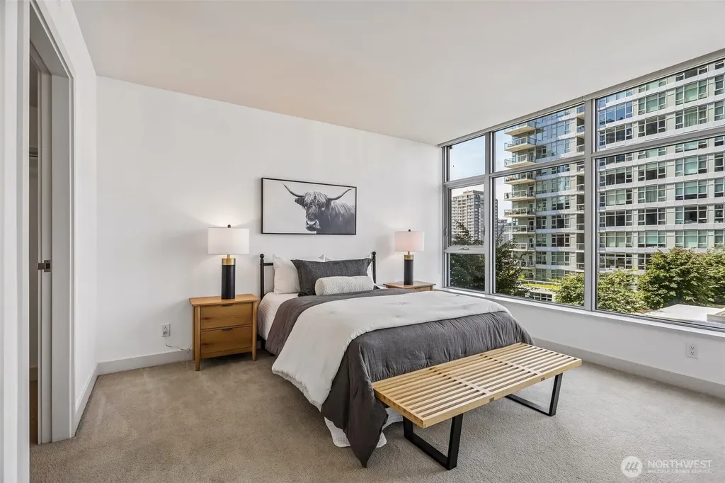 588 Bell Street Seattle WA 98121