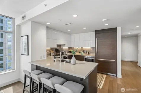 588 Bell Street Seattle WA 98121