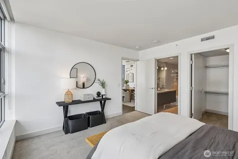 588 Bell Street Seattle WA 98121