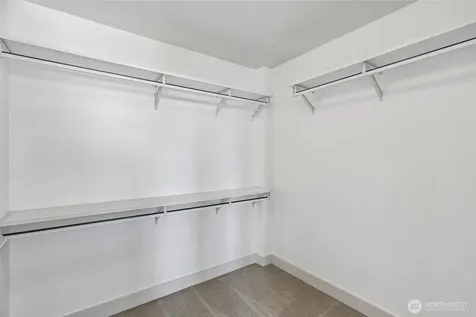 588 Bell Street Seattle WA 98121