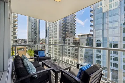 588 Bell Street Seattle WA 98121