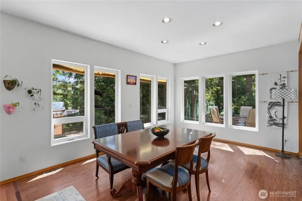 34 Dunbar Court Port Ludlow WA 98365