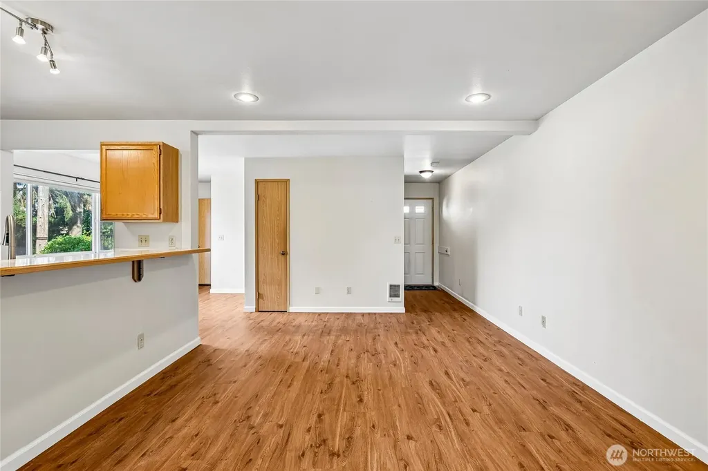 2110 Highland Avenue Everett WA 98201