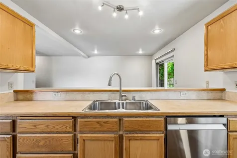 2110 Highland Avenue Everett WA 98201