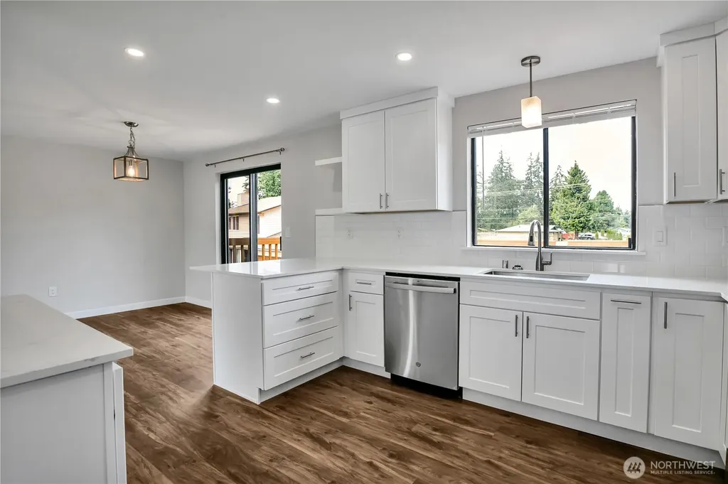 1811 162nd Street E Tacoma WA 98445