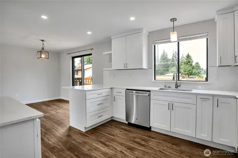1811 162nd Street E Tacoma WA 98445