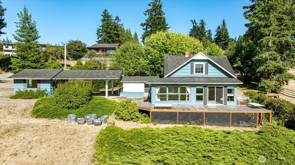 6054 Snapdragon Lane Clinton WA 98236