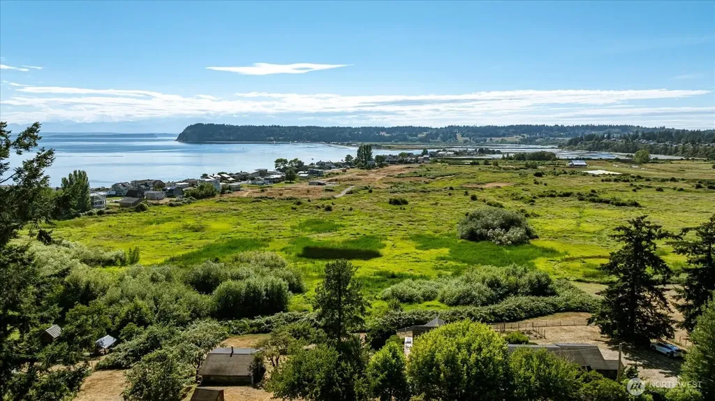 6054 Snapdragon Lane Clinton WA 98236