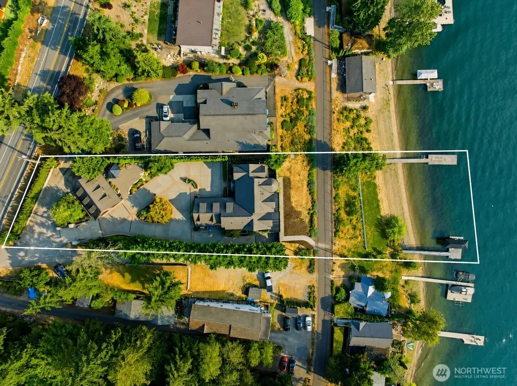 2845 E Lake Sammamish Parkway SE Sammamish WA 98075