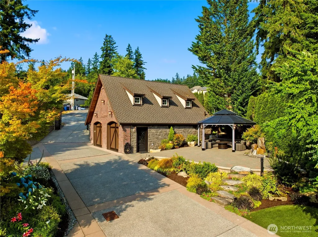 2845 E Lake Sammamish Parkway SE Sammamish WA 98075