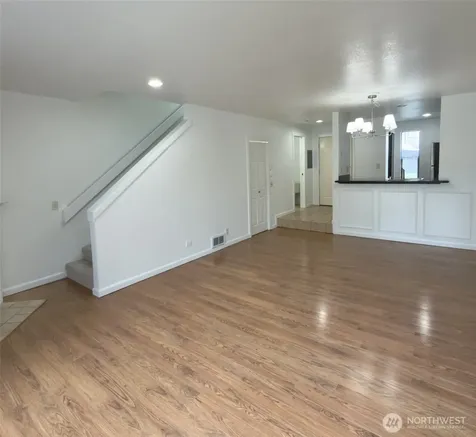 8013 NE 177th Court Kenmore WA 98028