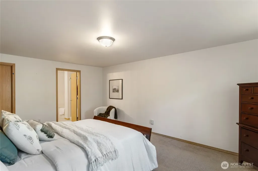 191 E Dalby Road Union WA 98592